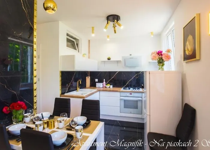 Bayside Apartments *